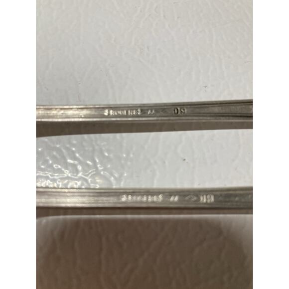 Rogers Bros Berkshire PICKLE Relish Forks And Spoon Antique - Picture 6 of 8